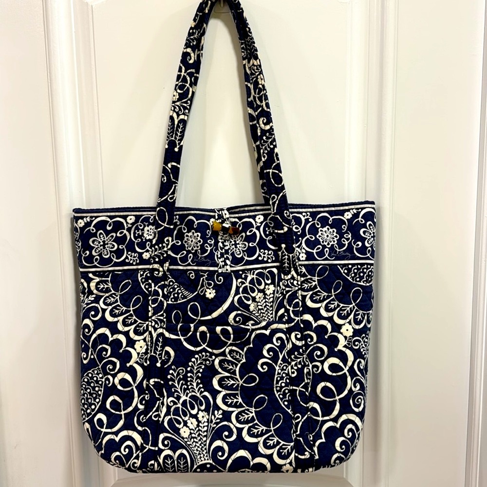 Vera Bradley Navy Twirly Birds Tote Bag